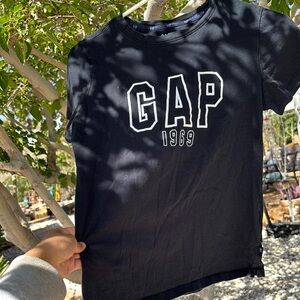 GAP Women’s Black T-Shirt